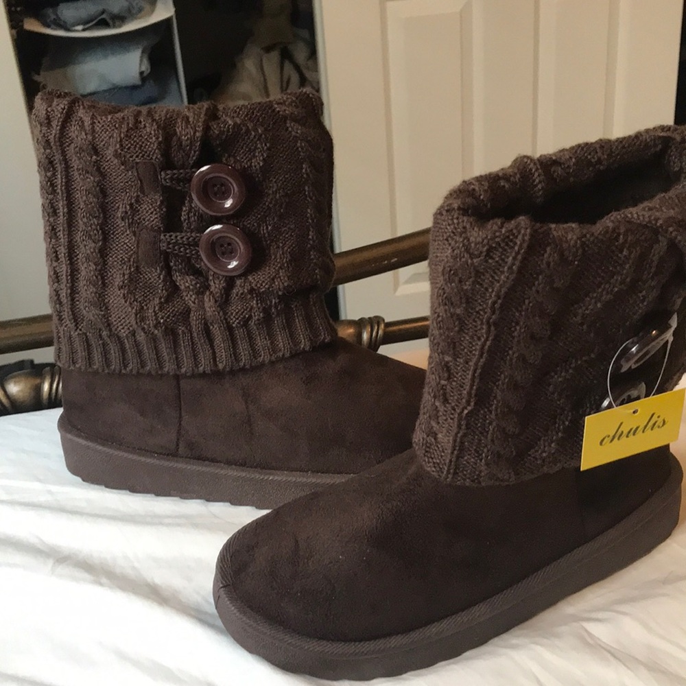 Brown boots